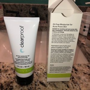 Mary Kay Clearproof Oil-Free Moisturizer